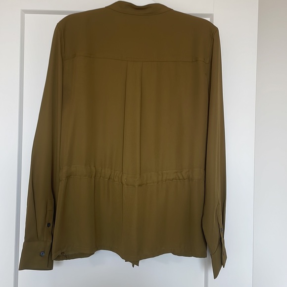 BANANAS REPUBLIC BLOUSE - Picture 2 of 7